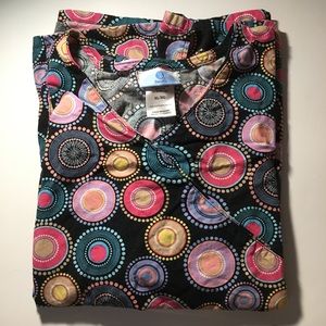 SB Scrubs Tops - SB Scrubs Multicolor Circle Pattern Scrub Top XL SB Scrubs Tops - SB Scrubs Multicolor Circle Pattern Scrub Top XL